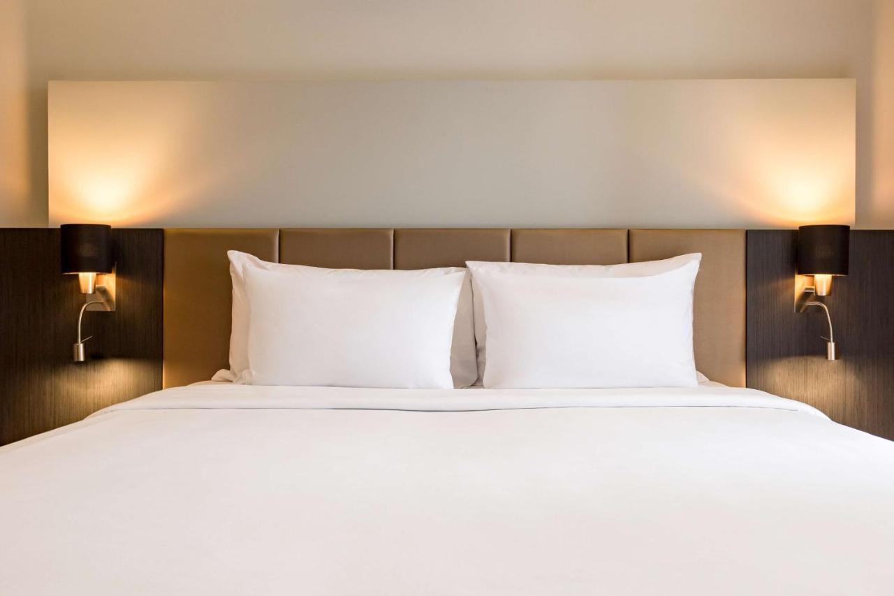 Radisson Hotel Tamboho Waterfront 안타나나리보 외부 사진