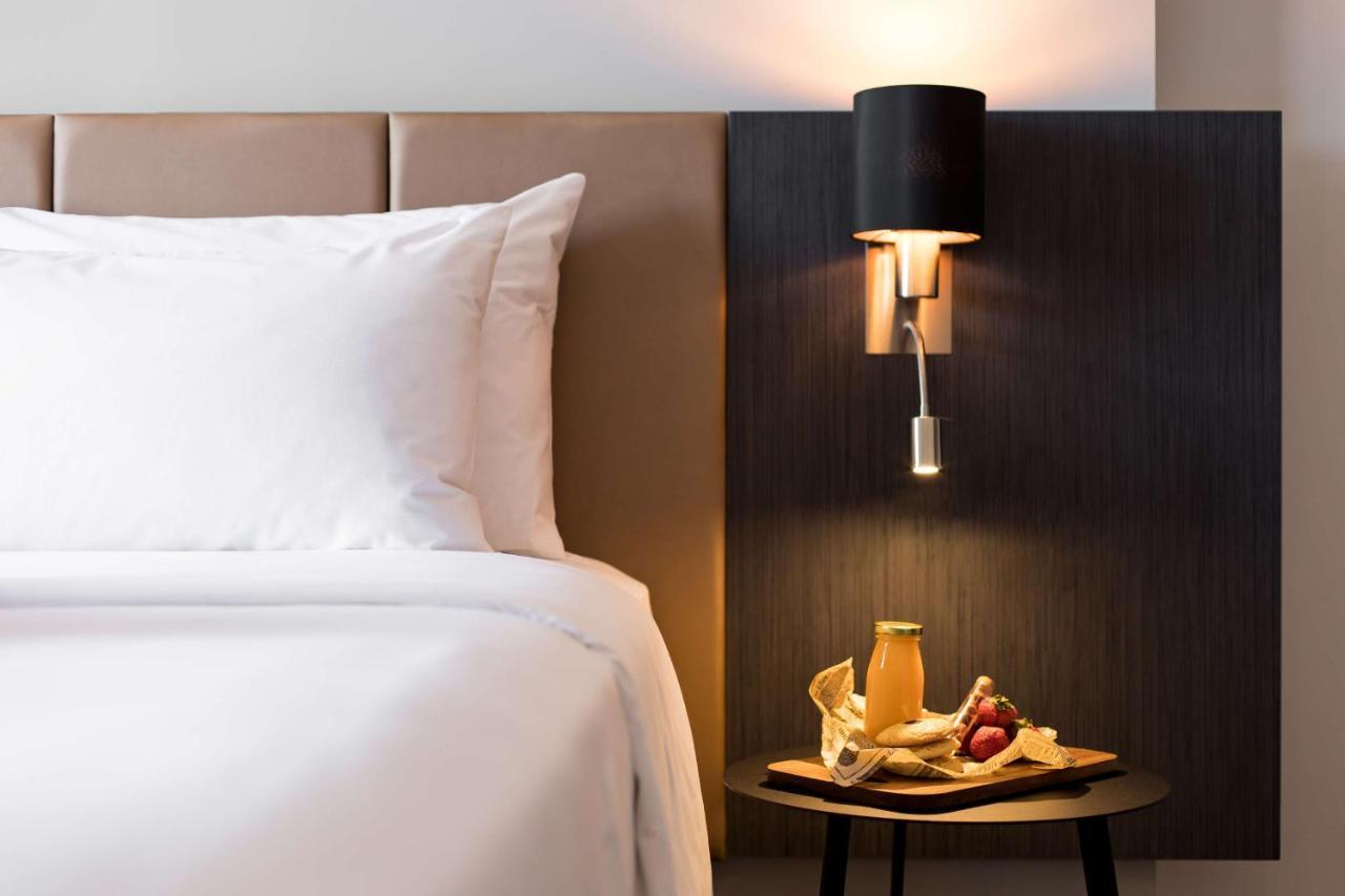 Radisson Hotel Tamboho Waterfront 안타나나리보 외부 사진